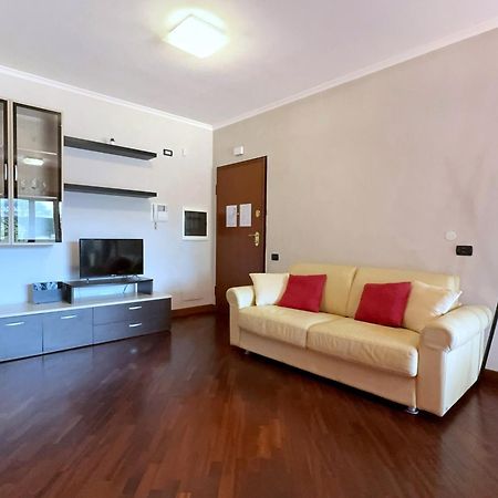 Sun Nest Apartment - Terrace & Garage Fiumicino Dış mekan fotoğraf