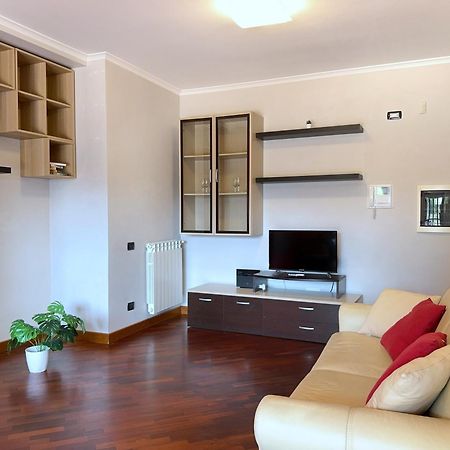 Sun Nest Apartment - Terrace & Garage Fiumicino Dış mekan fotoğraf