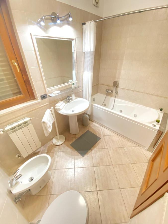 Sun Nest Apartment - Terrace & Garage Fiumicino Dış mekan fotoğraf